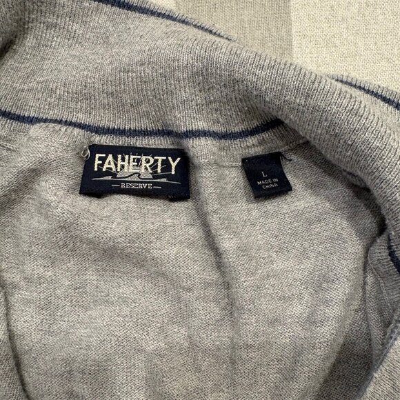 Faherty Movement Quarter Zip Sweater - Mineral Grey Heather - Men's Size Large - Picture 2 of 3